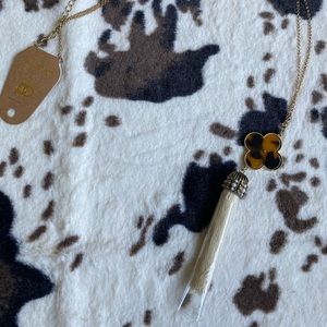 Tortoise Shell Hold Necklace with Cream Tassel